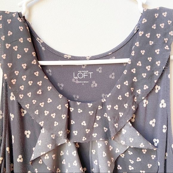 LOFT Scoop Neck Ruffle Sleeveless Tank Top SMALL - Picture 5 of 7